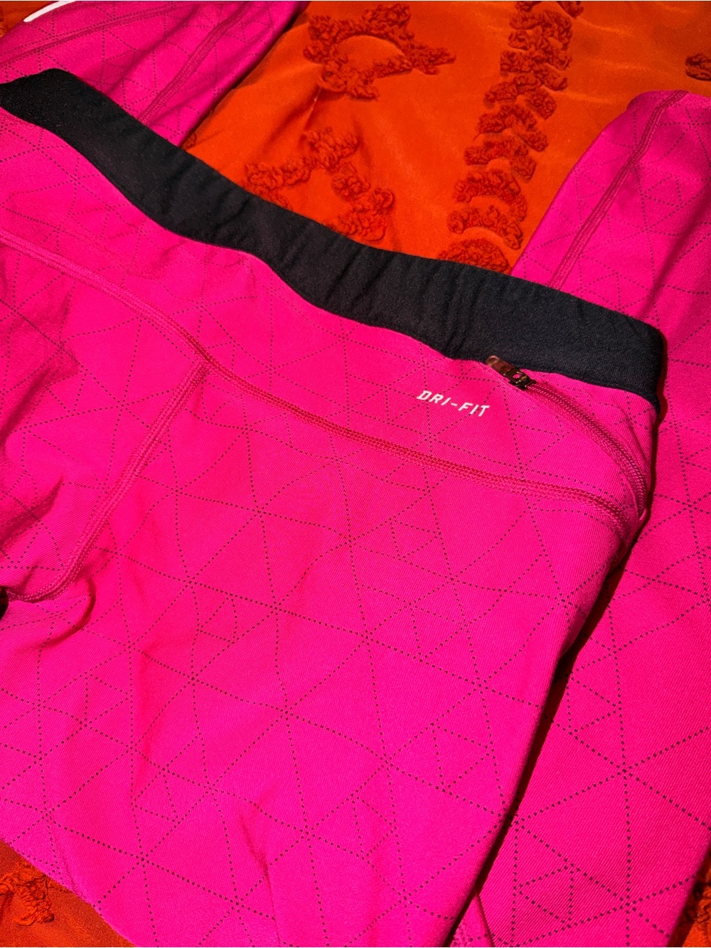 Nike Hot Pink Leggings with Black Waistband and White Swoosh - Picture 4 of 4